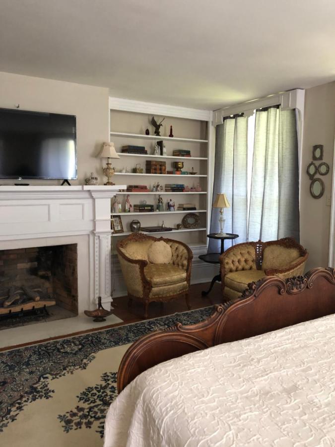 The Montgomery B&B Старквилл Экстерьер фото
